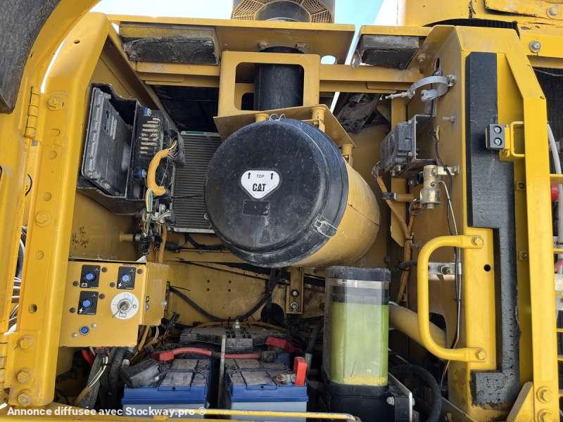 Photo Caterpillar Pelle de démolition 330D L + BRAS DE DEMOLITION  image 36/51