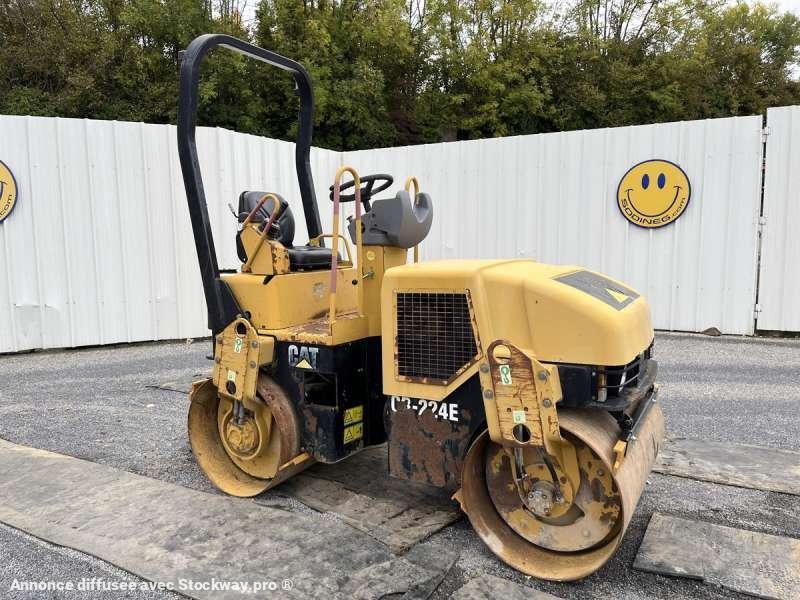 Caterpillar CB-224E 
