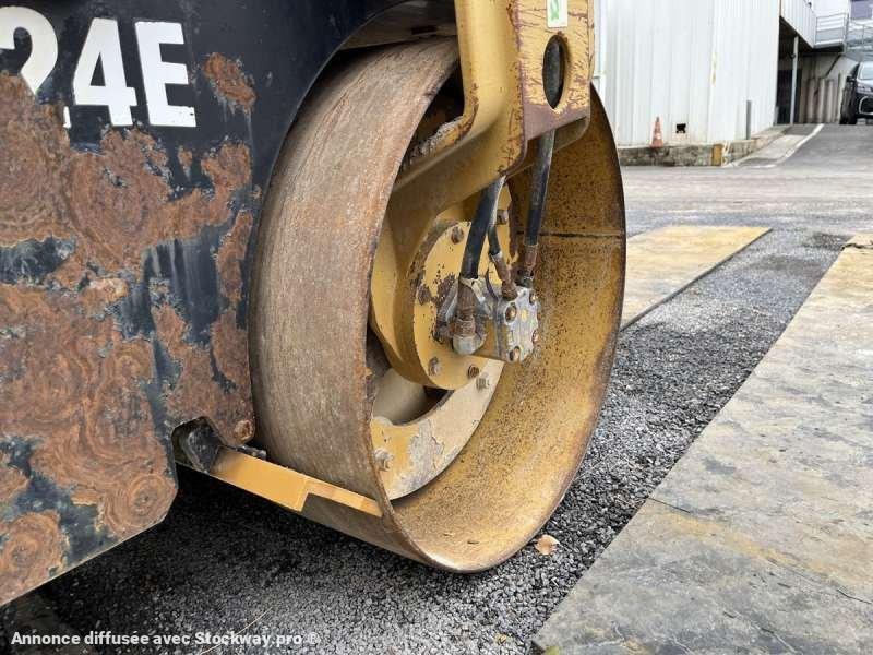 Photo Caterpillar Compacteur Tandem / Double Billes CB-224E  image 16/44