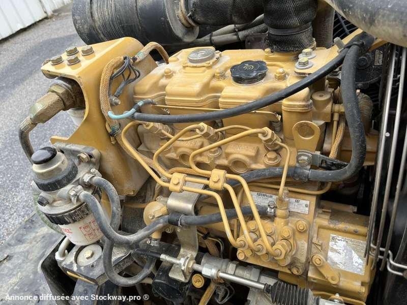 Photo Caterpillar Compacteur Tandem / Double Billes CB-224E  image 31/44