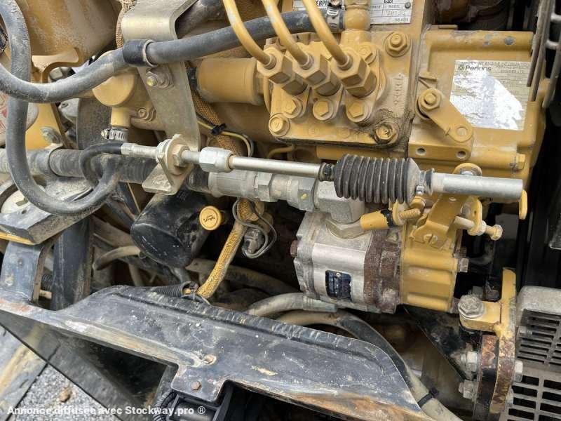 Photo Caterpillar Compacteur Tandem / Double Billes CB-224E  image 32/44