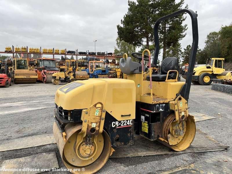 Photo Caterpillar Compacteur Tandem / Double Billes CB-224E  image 4/44