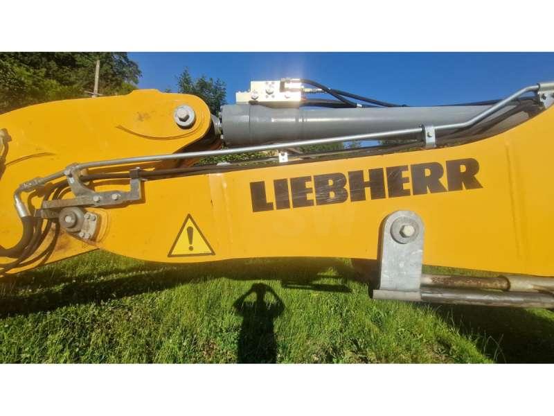 Photo Liebherr A912 COMPACT  image 40/50