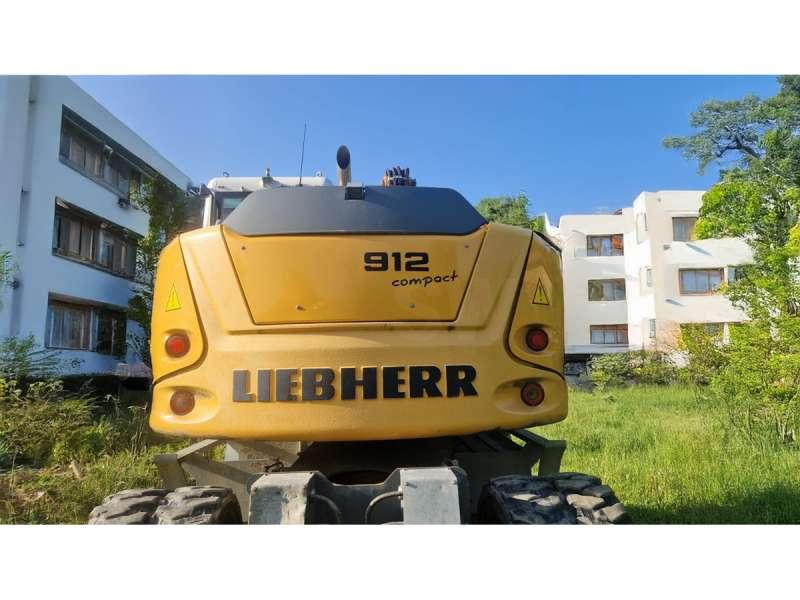 Photo Liebherr A912 COMPACT  image 43/50
