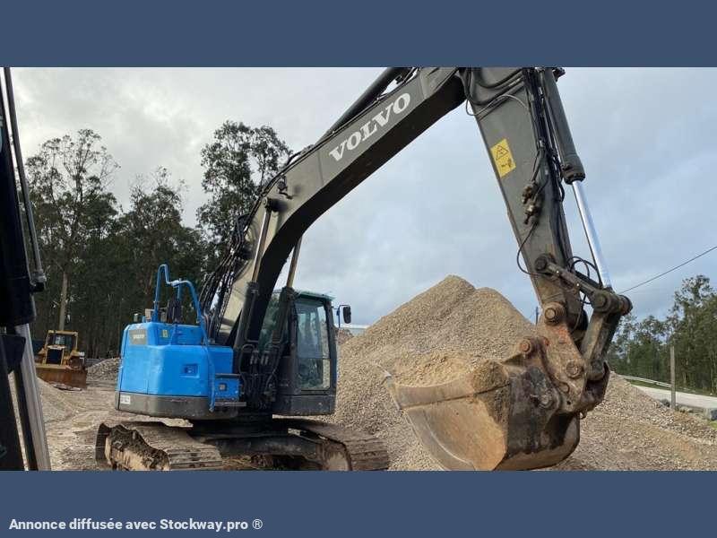 Photo Volvo ECR235DL  image 5/20