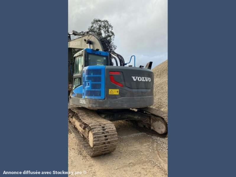 Photo Volvo ECR235DL  image 8/20
