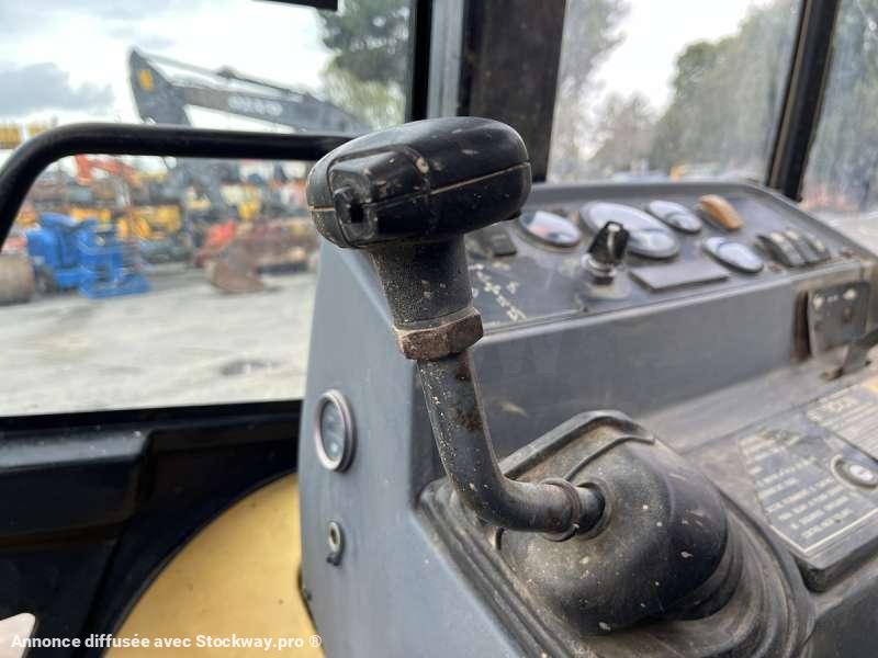 Photo Caterpillar Tractopelle 428C  image 42/47