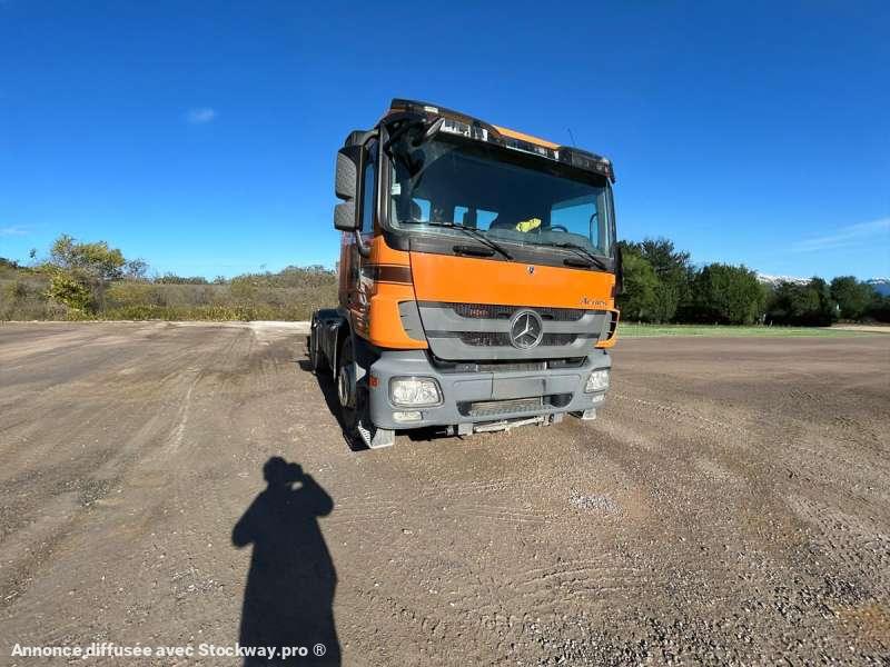 Photo Mercedes Tracteur Routier 1846  image 17/45