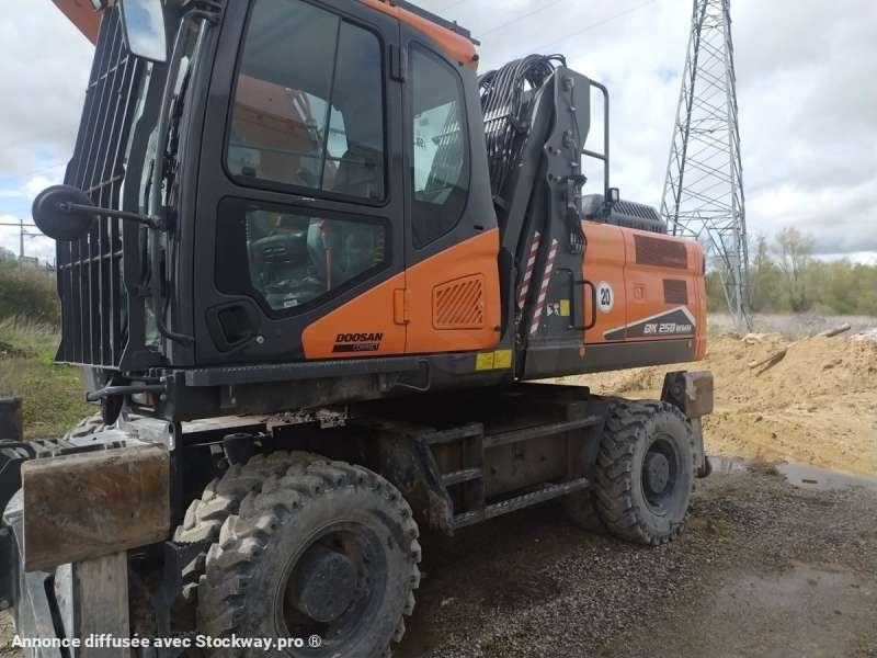 Photo Doosan DX250WMH-7  image 8/10