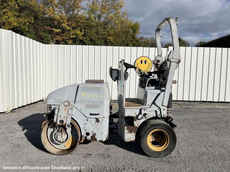 Photo Caterpillar Compacteur Tandem / Double Billes CB225E  image 3/44