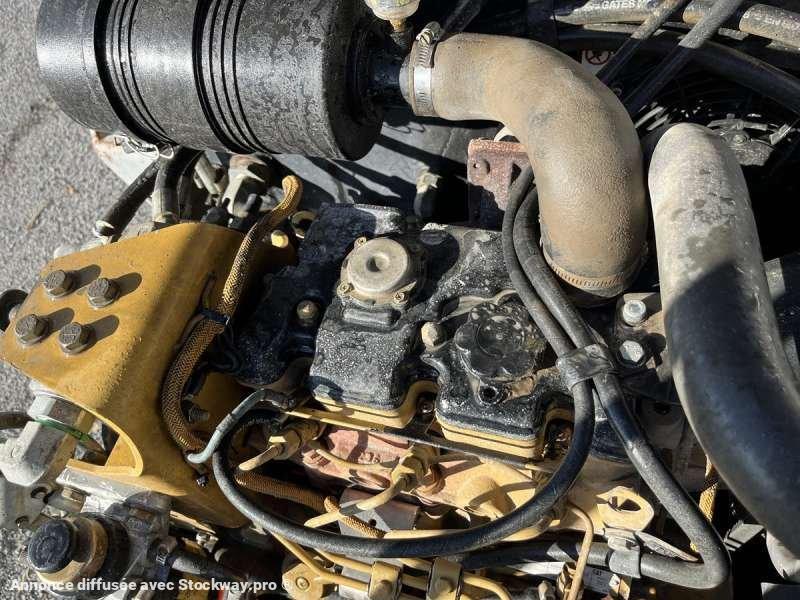 Photo Caterpillar Compacteur Tandem / Double Billes CB225E  image 31/44