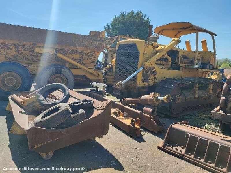 Photo Caterpillar Bulldozer D8K + Porte Engins  image 2/40