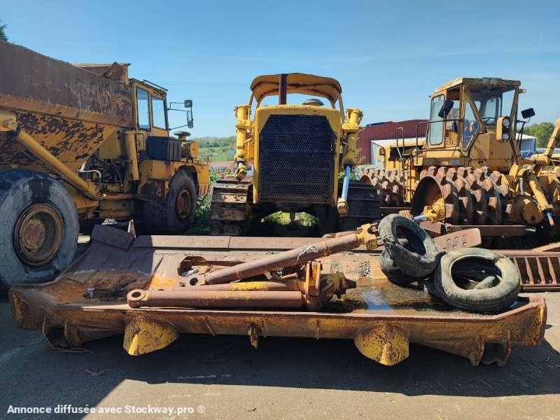 Photo Caterpillar Bulldozer D8K + Porte Engins  image 9/40