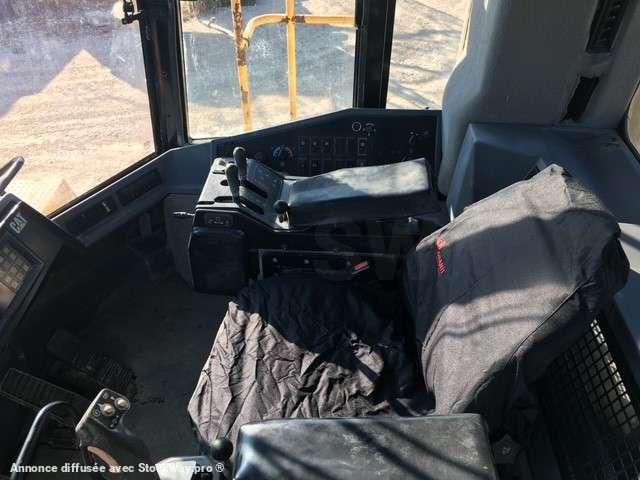 Photo Caterpillar Chargeur sur Pneus 990  image 12/13