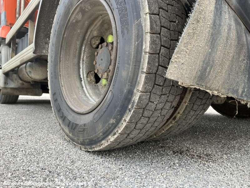 Photo Renault Camion Citerne MIDLUM 180 DCI  image 15/49