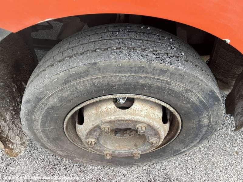 Photo Renault Camion Citerne MIDLUM 180 DCI  image 17/49