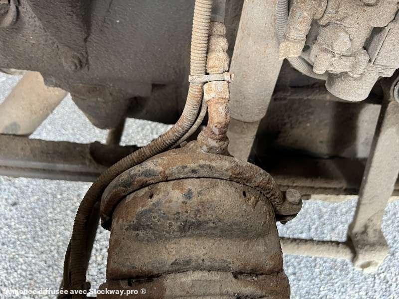 Photo Renault Camion Citerne MIDLUM 180 DCI  image 18/49
