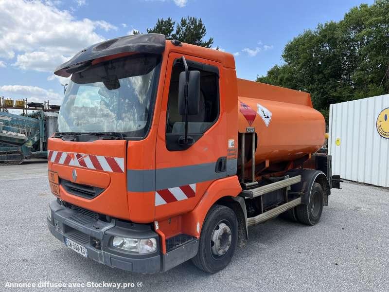 Photo Renault Camion Citerne MIDLUM 180 DCI  image 2/49