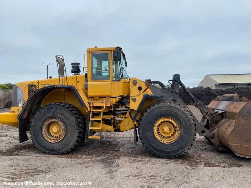 Photo Volvo Chargeur sur Pneus L180E  image 3/17