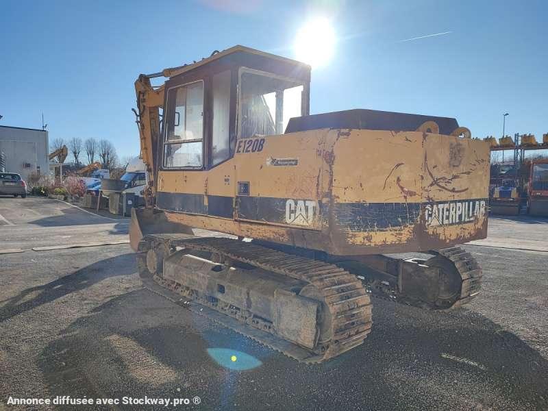 Photo Caterpillar Pelle sur Chenilles E120B  image 5/48