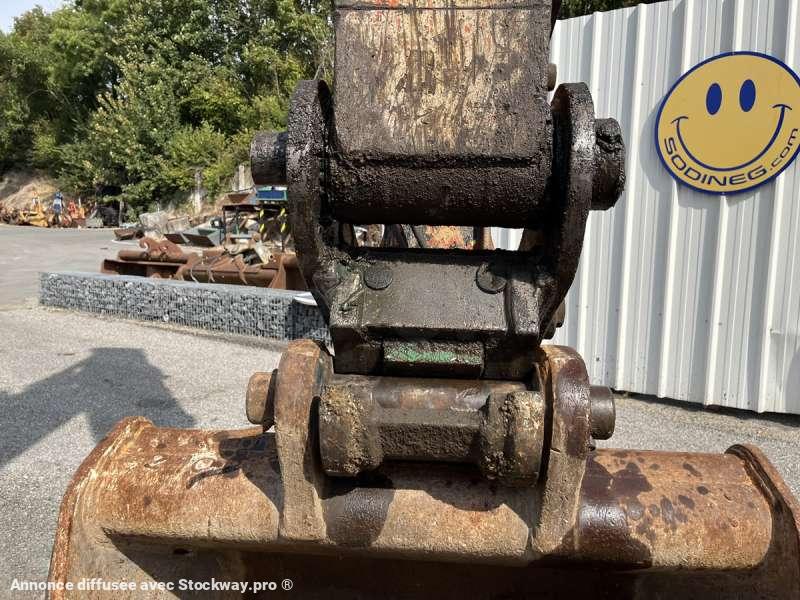 Photo Hitachi Pelle sur Pneus ZX210W-3  image 12/51