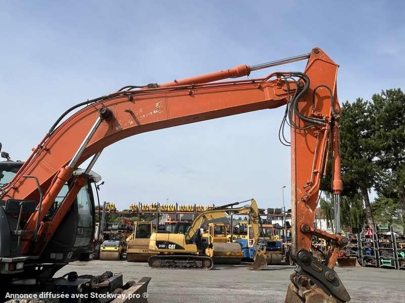 Photo Hitachi Pelle sur Pneus ZX210W-3  image 20/51