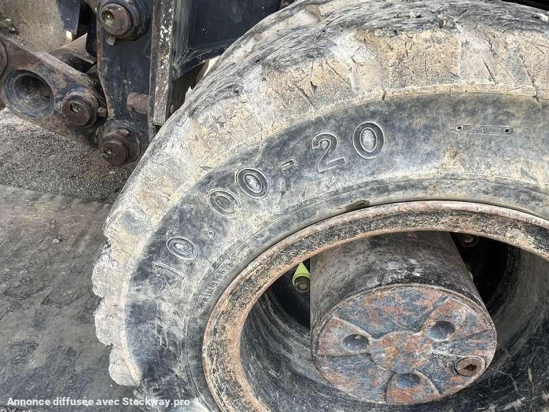 Photo Hitachi Pelle sur Pneus ZX210W-3  image 28/51