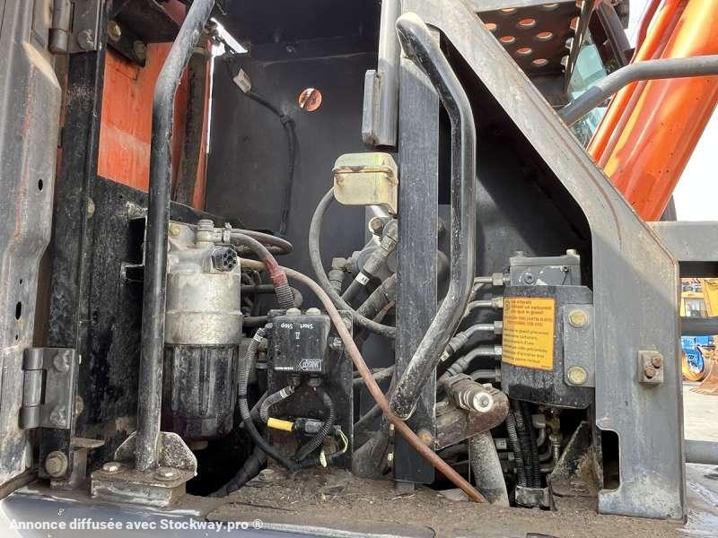 Photo Hitachi Pelle sur Pneus ZX210W-3  image 31/51