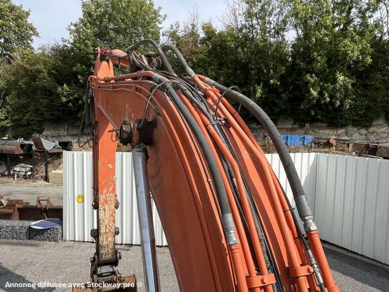 Photo Hitachi Pelle sur Pneus ZX210W-3  image 41/51