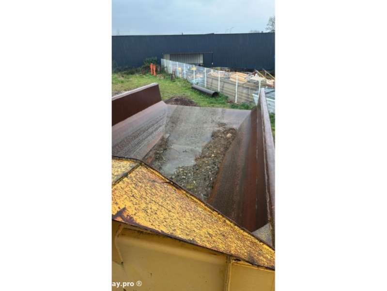 Photo Volvo Dumper Articulé / Rigide A35 6X6  image 22/23