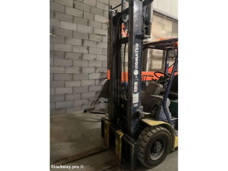 Photo Komatsu FD25T-14  image 2/3