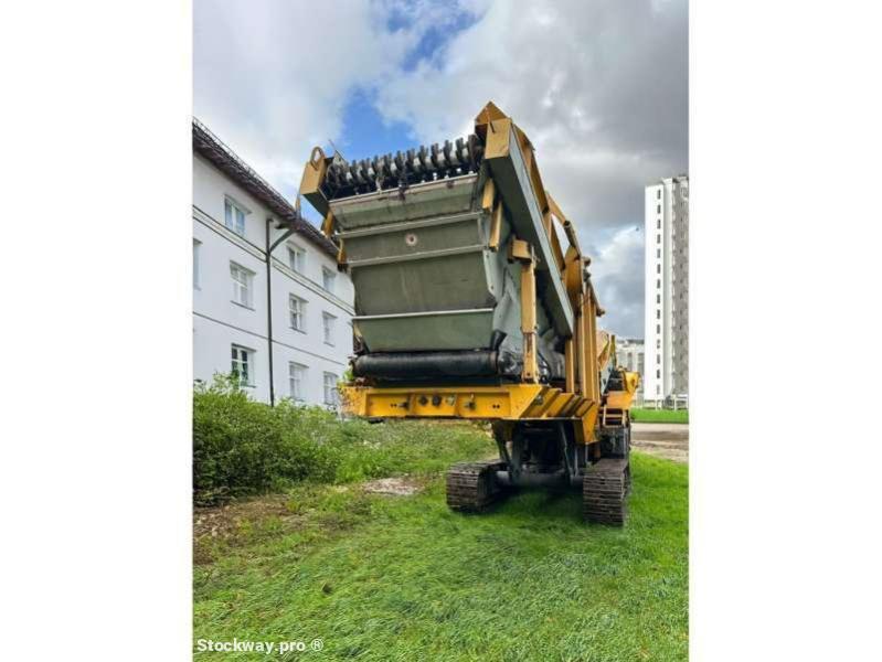 Photo Backers 3-MTA  image 2/17