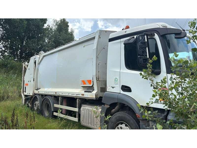 Photo Mercedes ANTOS 2533  image 2/7