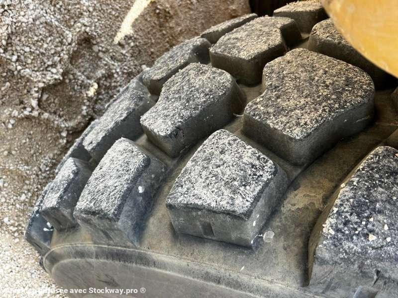 Photo Caterpillar 740GC  image 6/10