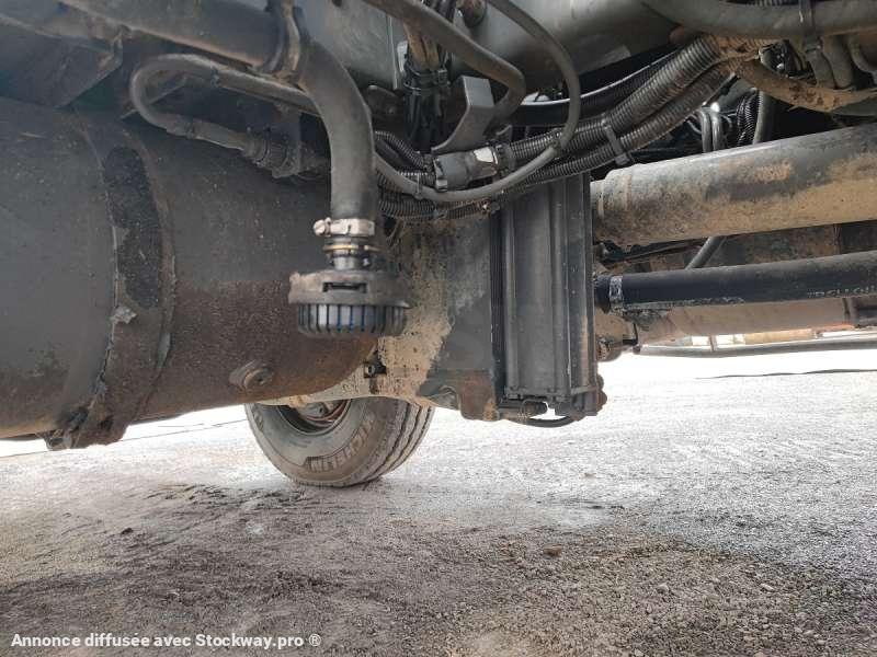 Photo Renault KERAX 410 DXI 6X4  image 32/51