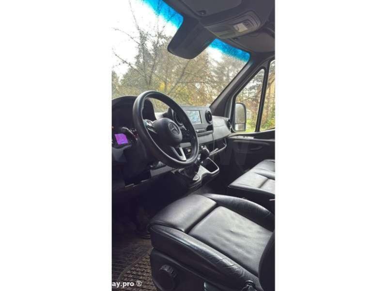Photo Mercedes Sprinter  image 9/11