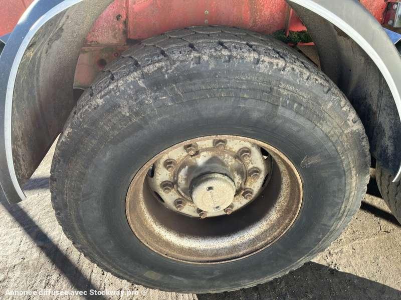 Photo Fruehauf GRUMIERE 3 ESSIEUX  image 27/39