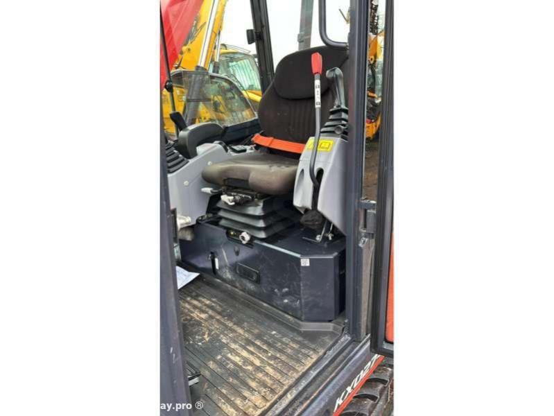 Photo Kubota KX027-4  image 7/8
