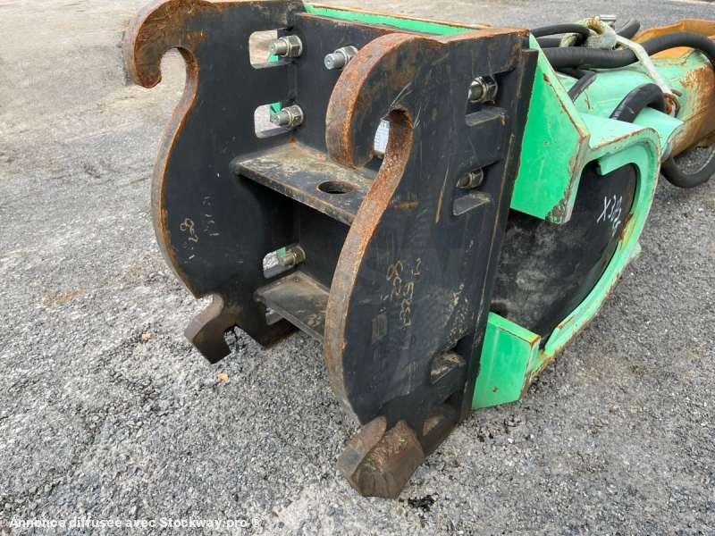 Photo MONTABERT V1800 (20-35 Tonnes)  image 16/18