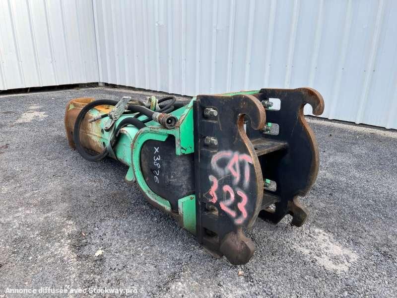 Photo MONTABERT V1800 (20-35 Tonnes)  image 4/18