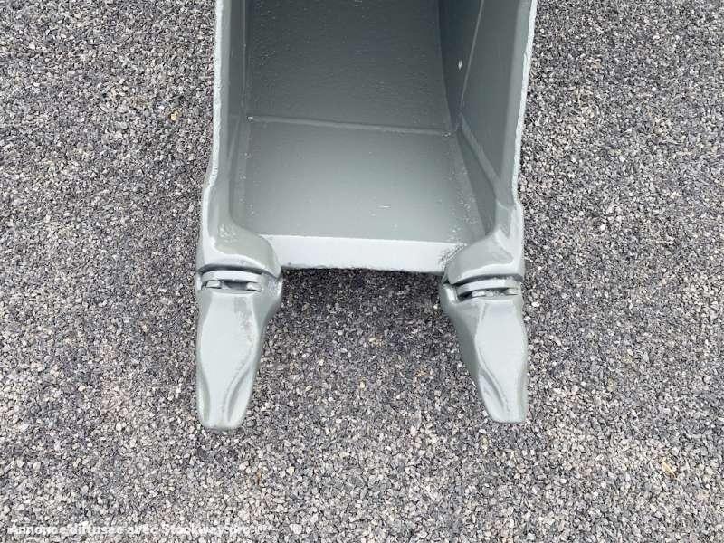 Photo MECALAC en bute 350mm - Séries 8 / 10 / 11 et 12  image 2/5