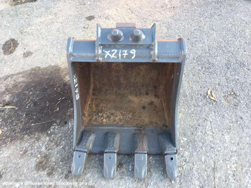 Photo VOLVO 390mm - attache VOLVO 1,5 Tonnes  image 3/5