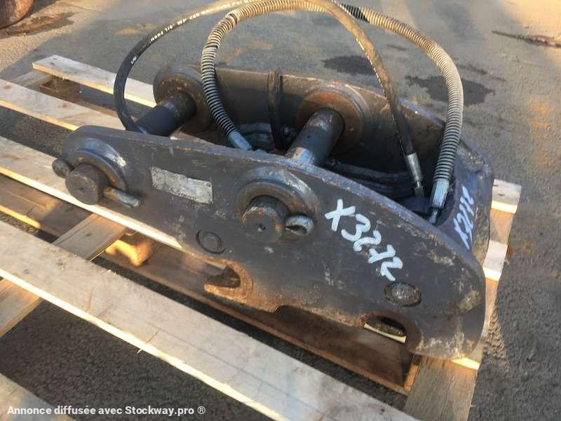 Photo VOLVO Coupleur Hydraulique VOLVO montage origine ECR50  image 3/5