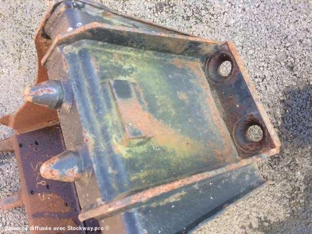 Photo VOLVO 380mm - VOVLO 2,5 Tonnes  image 4/4