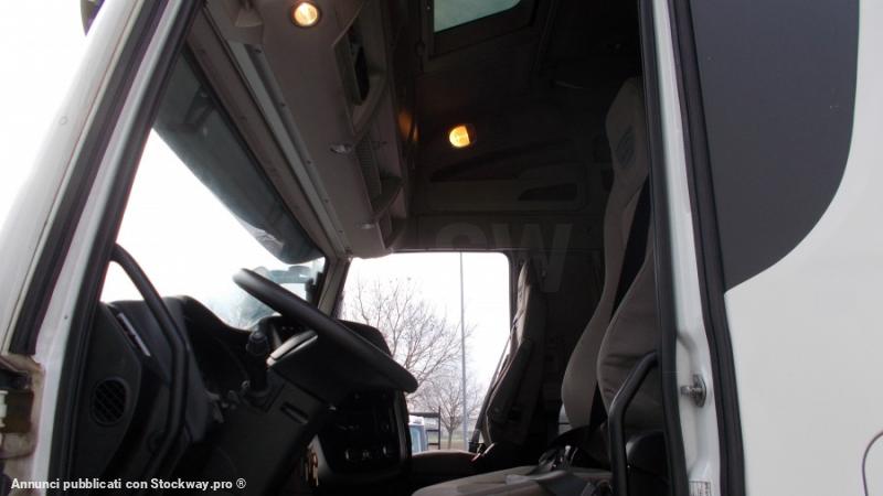Photo Iveco Stralis AS440S50 T/P image 5/6