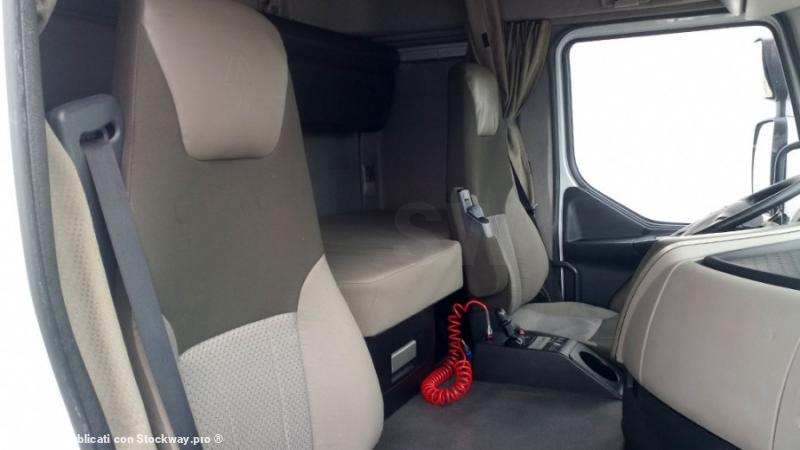 Photo Renault Premium 18T.460 DXI image 6/8