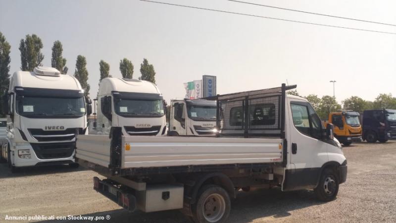 Photo Iveco Daily 35C11 image 1/10