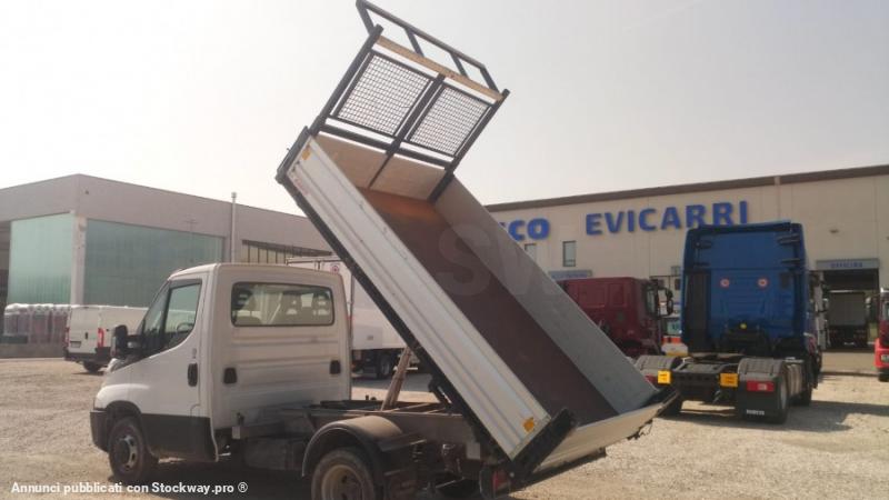 Photo Iveco Daily 35C11 image 4/10