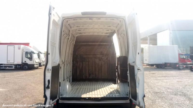 Photo Iveco Daily 35S16V image 5/7