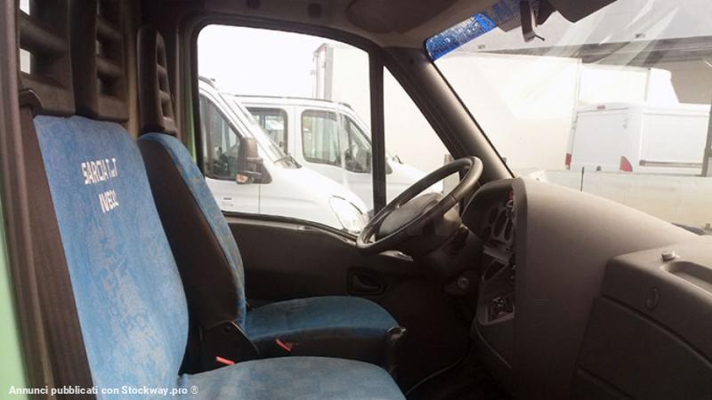 Photo Iveco Daily 35C9 image 7/7
